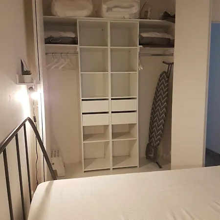 Grand T2, 4 Personnes, Clim, Parking, Proche Centre Appartement Sanary-sur-Mer